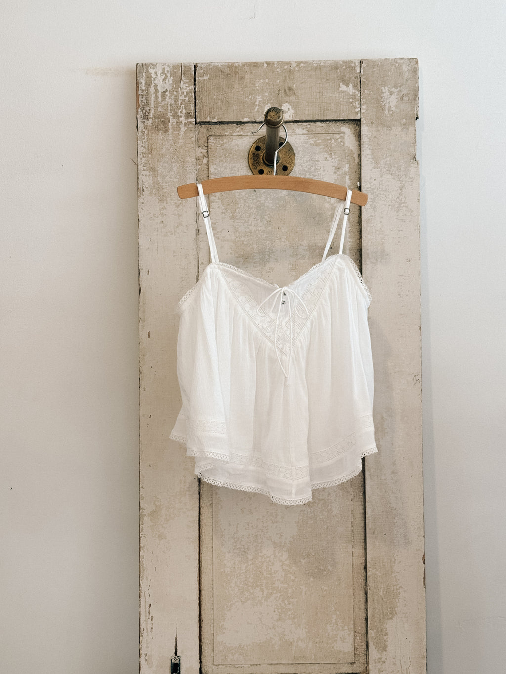 Hera Lace Crop