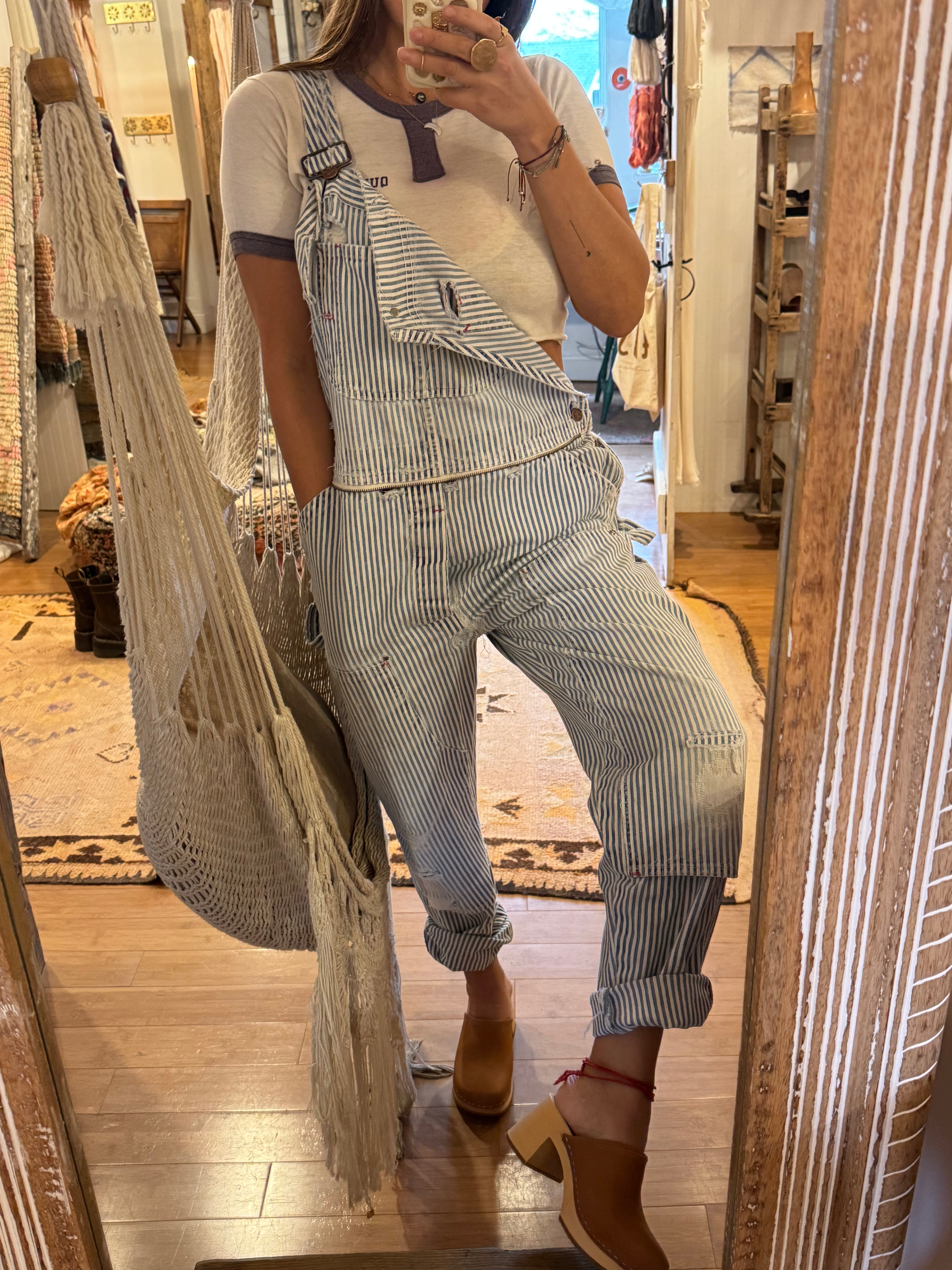 Quinnipiac Vintage Tee